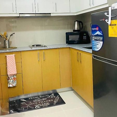 Cosy Executive 1 Bedroom Uptown Parksuites Ultra Fast Internet Manila Exteriér fotografie