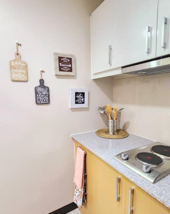 Cosy Executive 1 Bedroom Uptown Parksuites Ultra Fast Internet Manila Exteriér fotografie